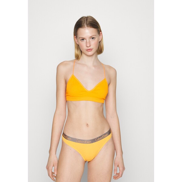 Calvin Klein Underwear RADIANT THONG Stringi orange juice C1181A03A-H12