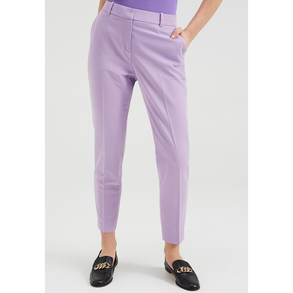 WE Fashion SLIM FIT Spodnie materiałowe violet WF521A03K-I11