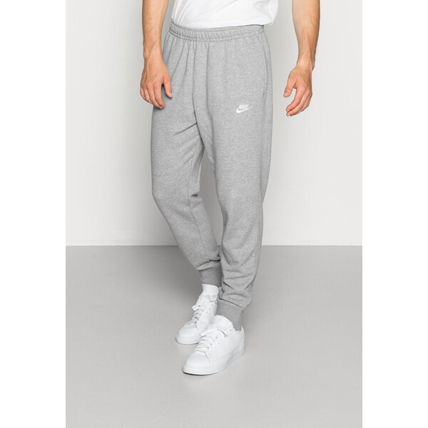 Nike Sportswear M NSW CLUB JGGR FT Spodnie treningowe dark grey heather/matte silver/white NI122E05I-C11