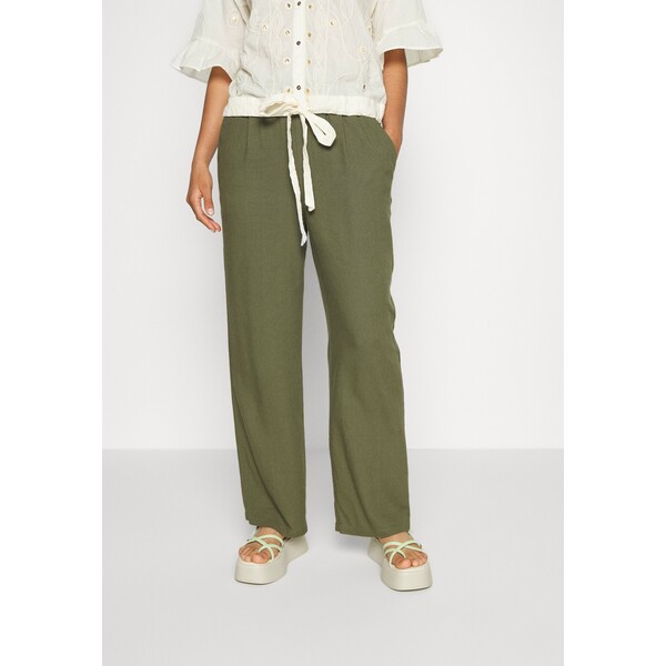 Vero Moda VMJESMILO WIDE ANKLE PANTS Spodnie materiałowe ivy green VE121A19J-N11