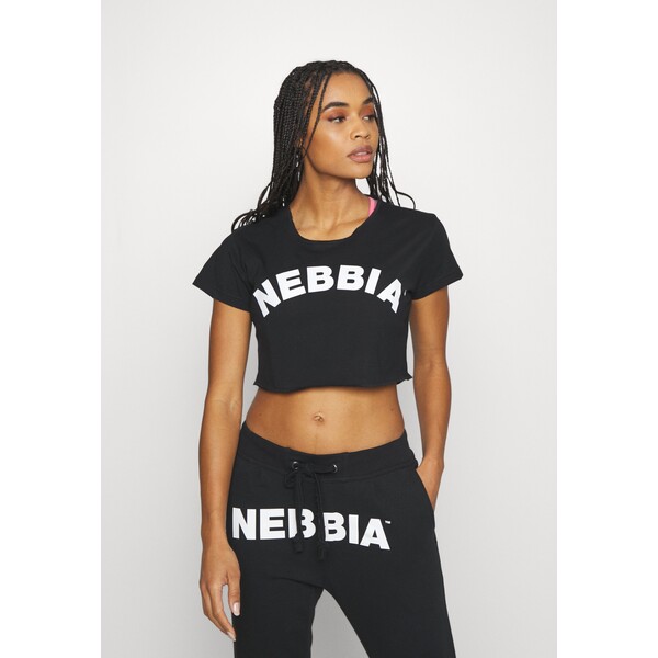 Nebbia LOOSE FIT AND SPORTY CROP T-shirt z nadrukiem black N3T41D004-Q11