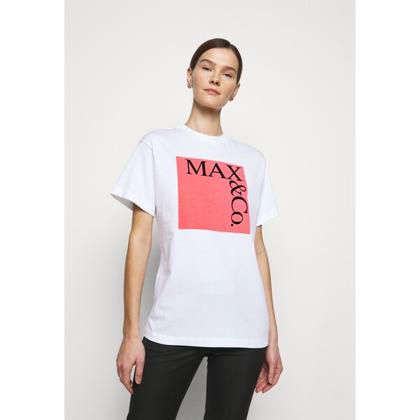MAX&Co. T-shirt z nadrukiem rose pink pattern MQ921D023-J11