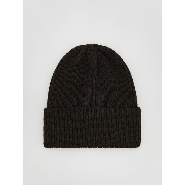 Reserved Czapka beanie z poliestrem z recyklingu 8083O-98X