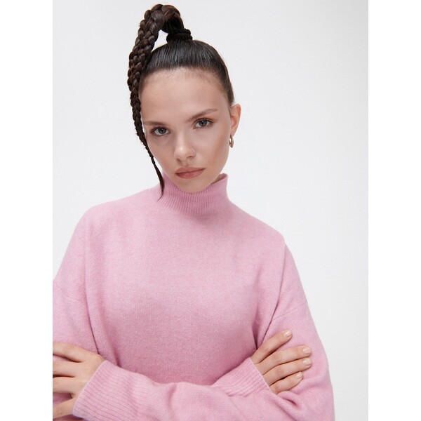 Cropp Różowy sweter oversize 7000N-03M