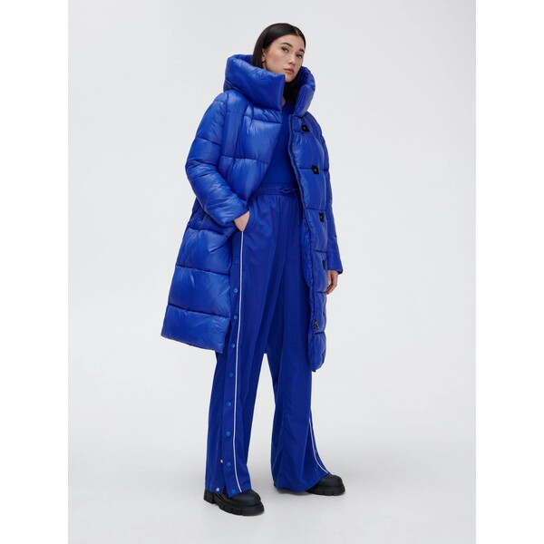 Cropp Niebieski pikowany płaszcz 6595Q-57X
