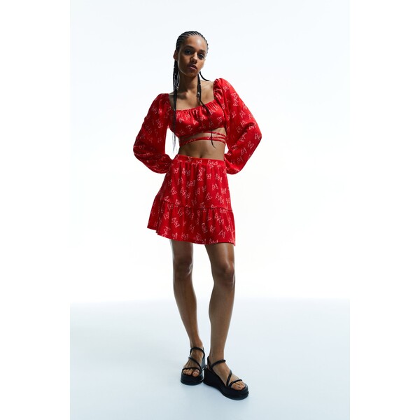 H&M Sukienka z krepy z falbaną - 1081700002 Czerwony/Motyle