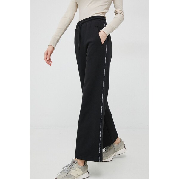 Calvin Klein Jeans spodnie dresowe J20J220962.PPYX