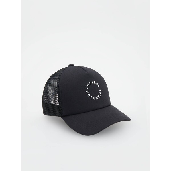 Reserved Czapka trucker z nadrukiem 0860L-99X