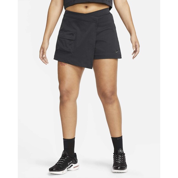 Spódnico-spodenki damskie ze średnim stanem Nike Sportswear Tech Pack