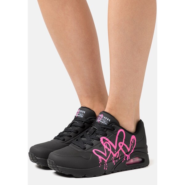 Skechers Sport UNO X GOLDCROWN Sneakersy niskie black/pink SK211A0FD-Q11