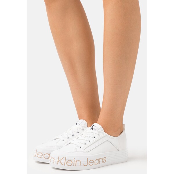 Calvin Klein Jeans Sneakersy niskie C1811A0AV-A11