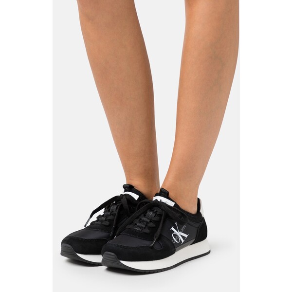 Calvin Klein Jeans RUNNER SOCK UP Sneakersy niskie C1811A09Q-Q12