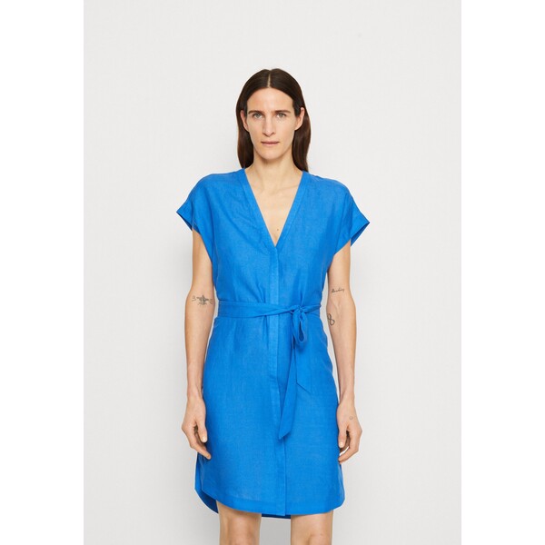 Esprit Collection Sukienka koszulowa bright blue ES421C1PJ-K11
