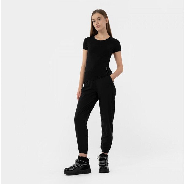 Damskie spodnie tkaninowe joggery 4F H4Z22-SPDC010 - czarne
