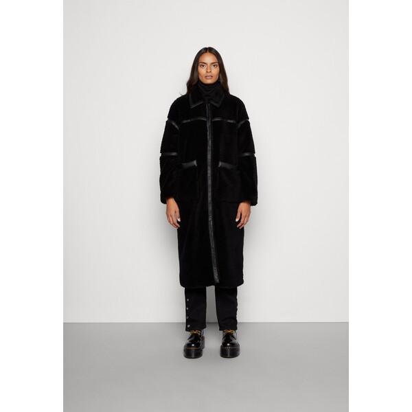 ONLY ONLSILLE COAT Płaszcz zimowy black ON321U0VF-Q11