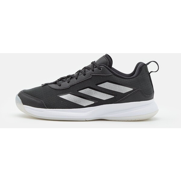 adidas Performance AVAFLASH Buty tenisowe uniwersalne core black/silver metallic/footwear white AD541A27G-A14