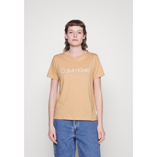 Calvin Klein CORE LOGO T-shirt z nadrukiem toast 6CA21D01U-B12