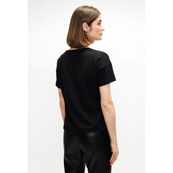 Monnari T-Shirt TSHA104-K020 Czarny Regular Fit