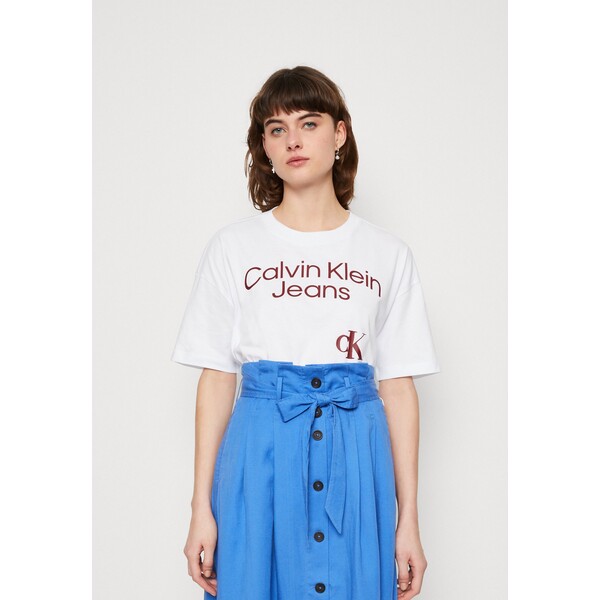Calvin Klein Jeans T-shirt z nadrukiem C1821D0LU-A11