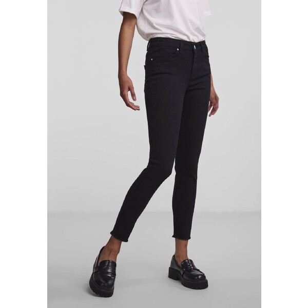 Pieces Jeansy Skinny Fit PE321N0DU-Q11