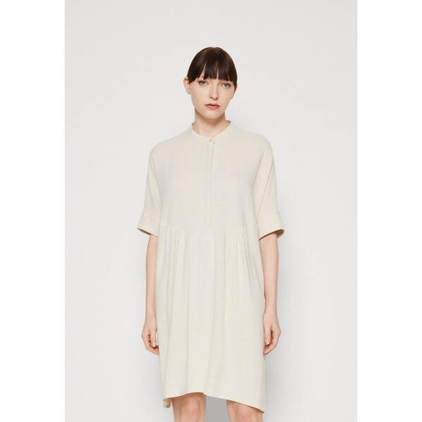 Selected Femme Sukienka koszulowa SE521C1AY-A11