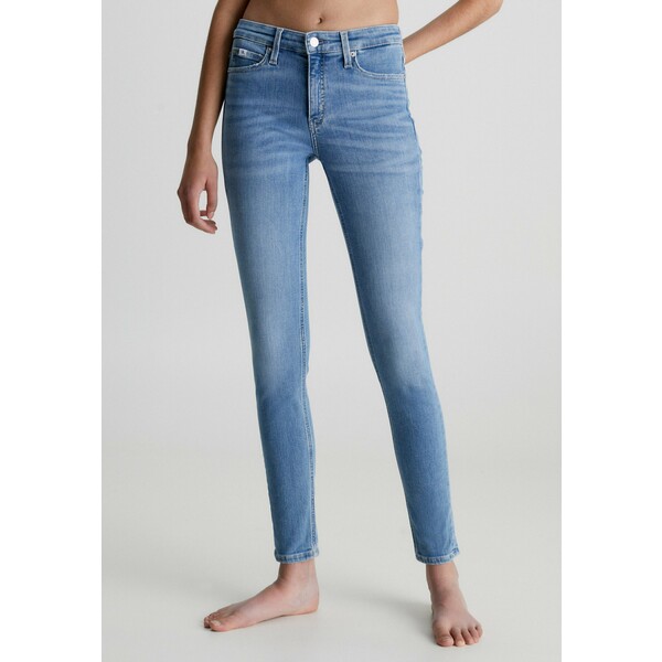 Calvin Klein Jeans Jeansy Skinny Fit C1821N0NT-K11