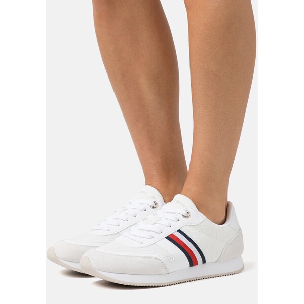 Tommy Hilfiger Sneakersy niskie TO111A0X0-A11