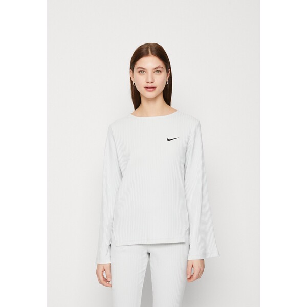 Nike Sportswear Bluzka z długim rękawem NI121J0O3-C11