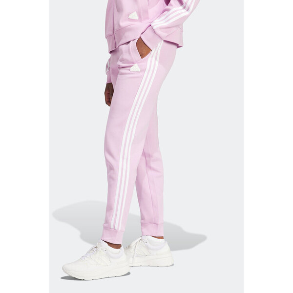 adidas Spodnie dresowe Future Icons 3-Stripes IM2546 Różowy Regular Fit