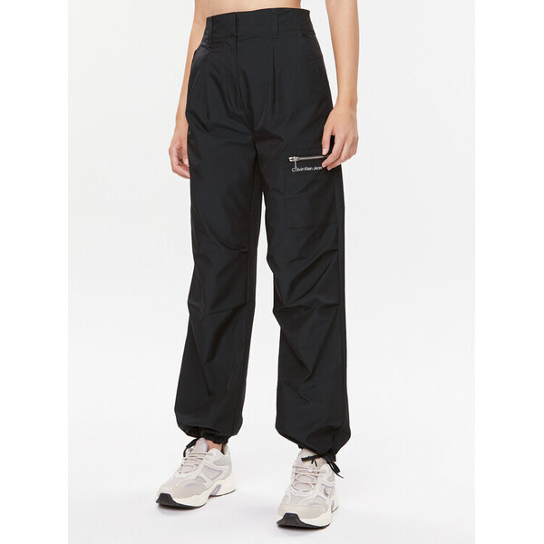 Calvin Klein Jeans Spodnie materiałowe J20J221859 Czarny Regular Fit