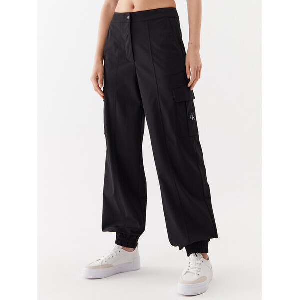 Calvin Klein Jeans Spodnie materiałowe J20J221636 Czarny Regular Fit