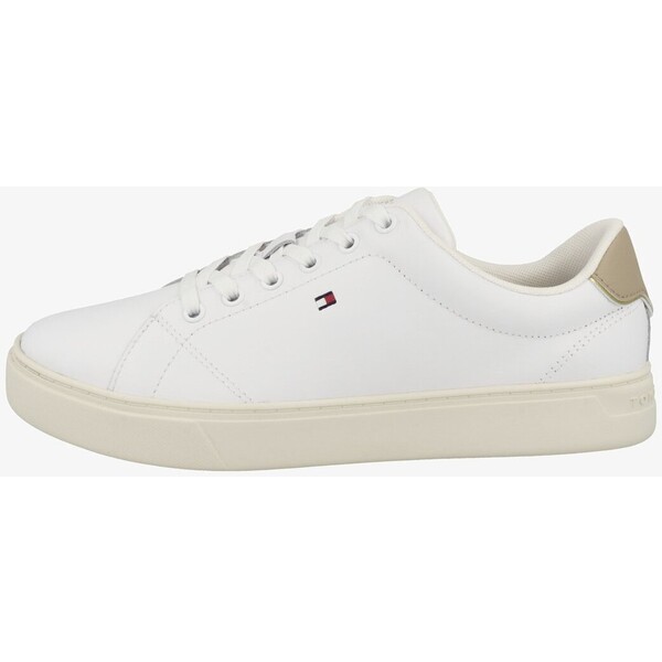 Tommy Hilfiger Sneakersy niskie TO111A12R-A11