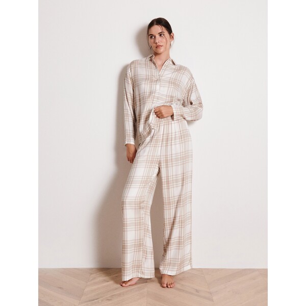 Reserved Dwuczęściowa piżama z wiskozy 7420V-02X