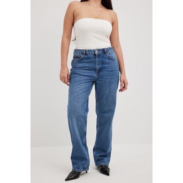 NA-KD MIT HOHER TAILLE Jeansy Straight Leg NAA21N0AG-K11