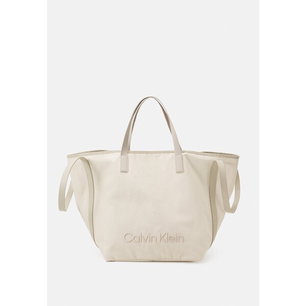 Calvin Klein Torba na zakupy 6CA51H11Y-B11
