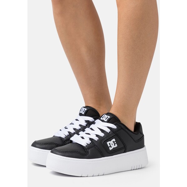 DC Shoes Sneakersy niskie DC111A06C-Q11