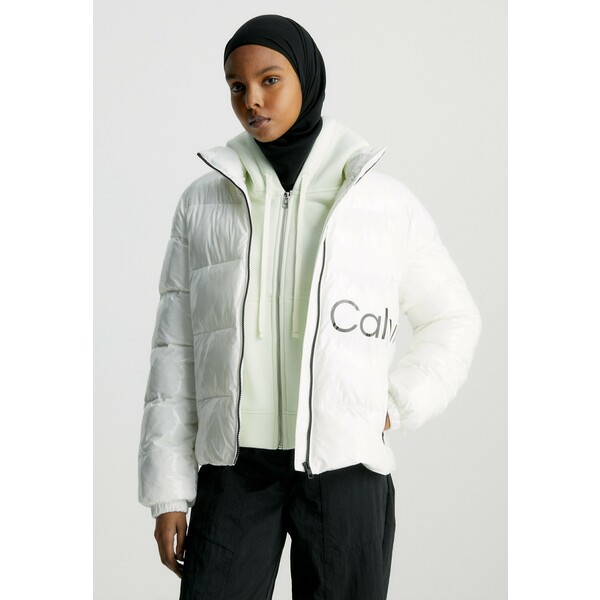 Calvin Klein Jeans Kurtka zimowa C1821U06Y-A11