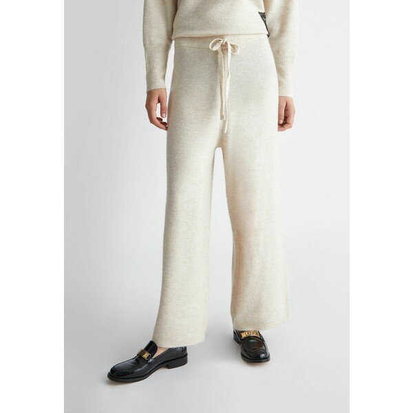 Liu Jo Jeans Spodnie materiałowe L2521A0AQ-A11