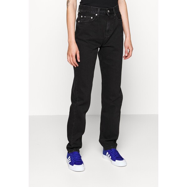 Calvin Klein Jeans Jeansy Straight Leg C1821N0MV-Q11