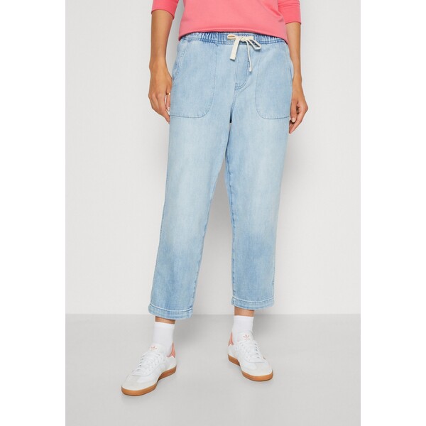 GAP Jeansy Relaxed Fit GP021N0CT-K11