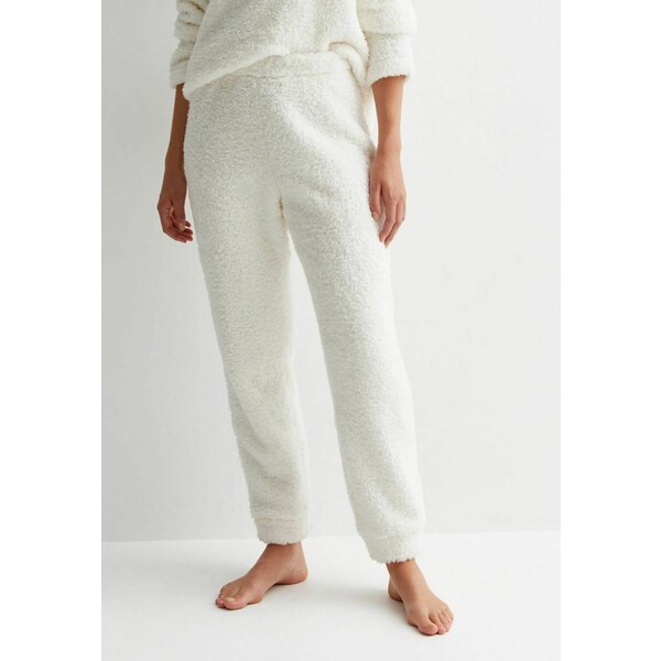New Look BORG FLUFFY Spodnie od piżamy NL081O001-A11