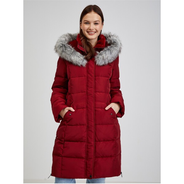 Orsay Bordowy damski puchowy płaszcz zimowy z kapturem i sztucznym futrem 815029-395000