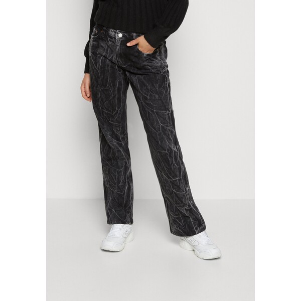 Weekday Jeansy Relaxed Fit WEB21N05B-Q11