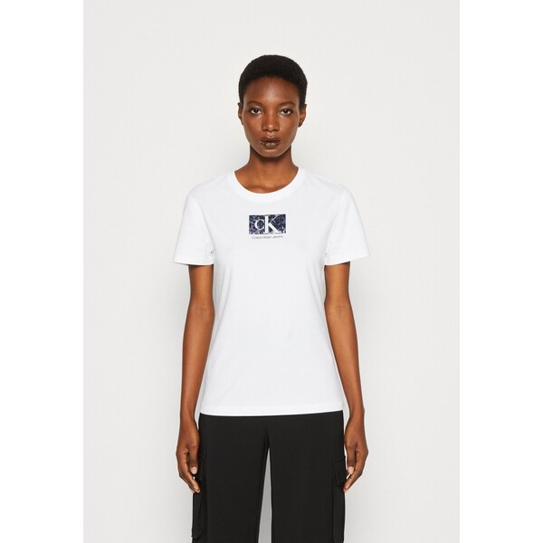 Calvin Klein Jeans T-shirt z nadrukiem C1821D0MP-A11