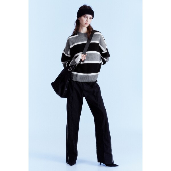 H&M Żakardowy sweter - Okrągły dekolt - Długi rękaw - 1161787005 Szary/Paski