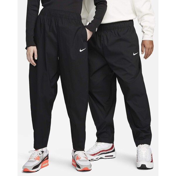Damskie spodnie podkreślające sylwetkę z wysokim stanem Nike Sportswear Essential DD5975-010