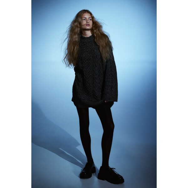 H&M Sweter oversize w warkoczowy splot - Okrągły dekolt - Długi rękaw - 1204277009 Ciemnoszary melanż
