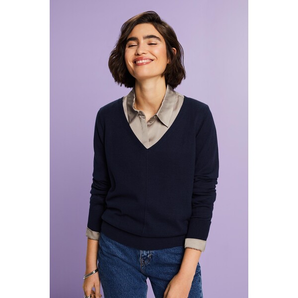 Esprit Bawełniany sweter z dekoltem w serek 994EE1I304_400