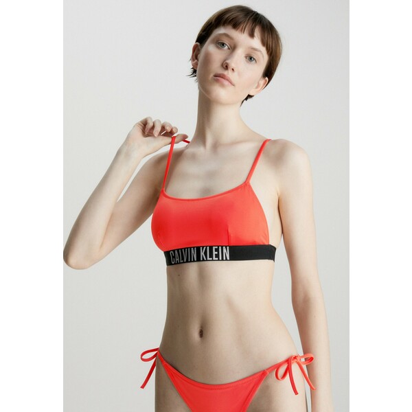 Calvin Klein Swimwear Góra od bikini C1781J06W-G11