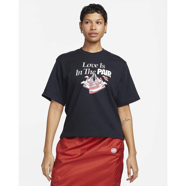 Damski T-shirt o luźnym kroju Nike Sportswear FQ8870-010